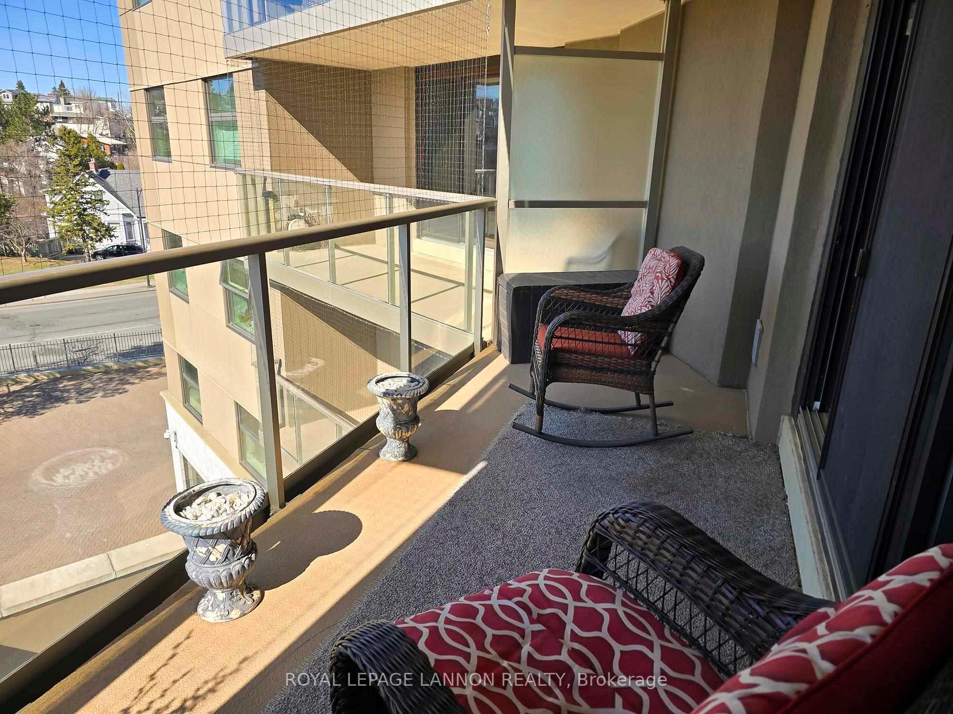Photo 26 of Unit 408, 405 Waverly Street, Thunder Bay, Court / Cumberland — HOMEH