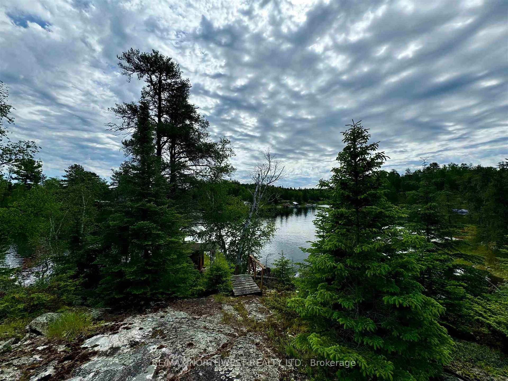 Photo 20 of D428 Winnipeg River, Kenora, Keewatin — HOMEH