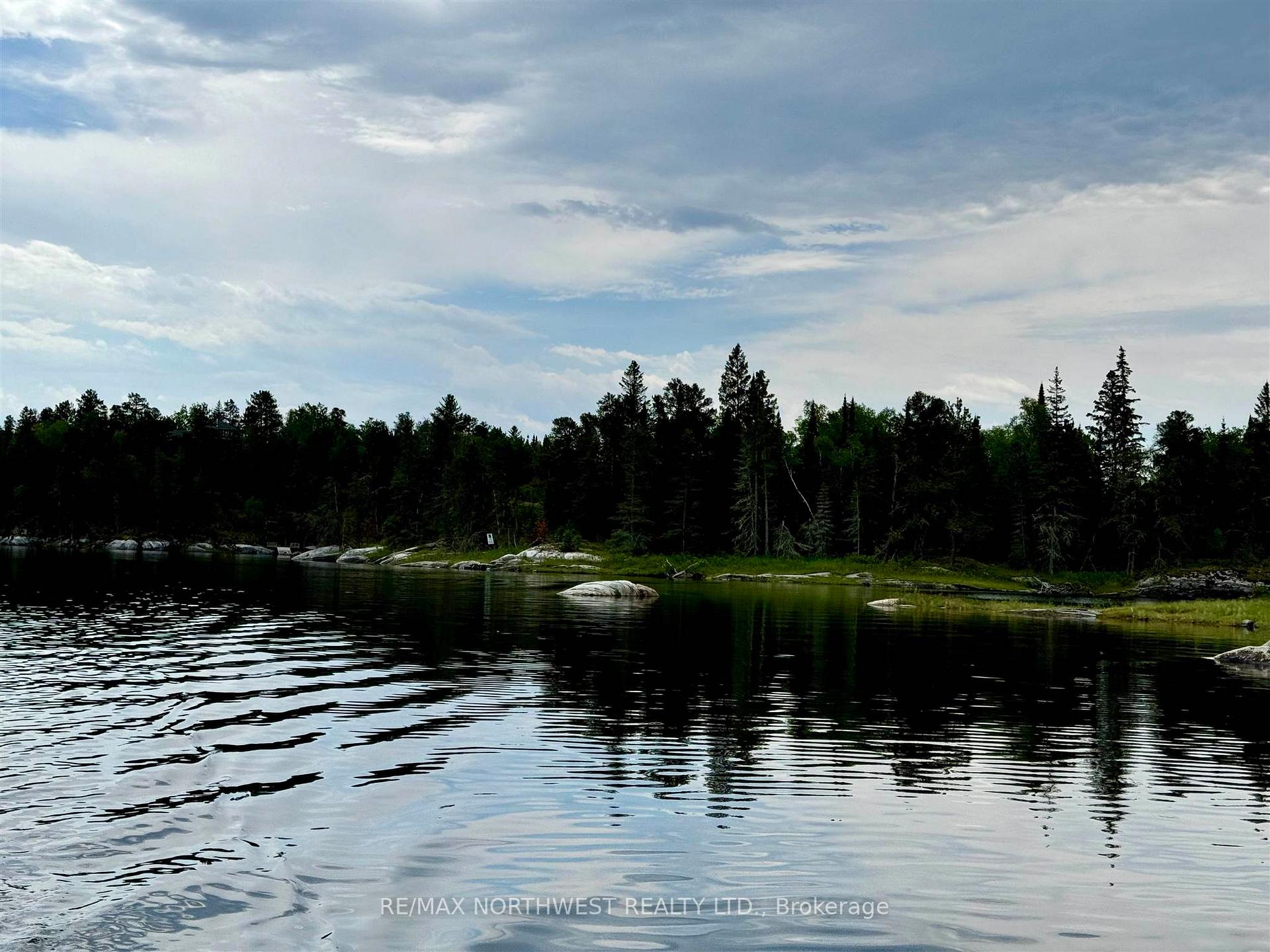 Photo 26 of D428 Winnipeg River, Kenora, Keewatin — HOMEH