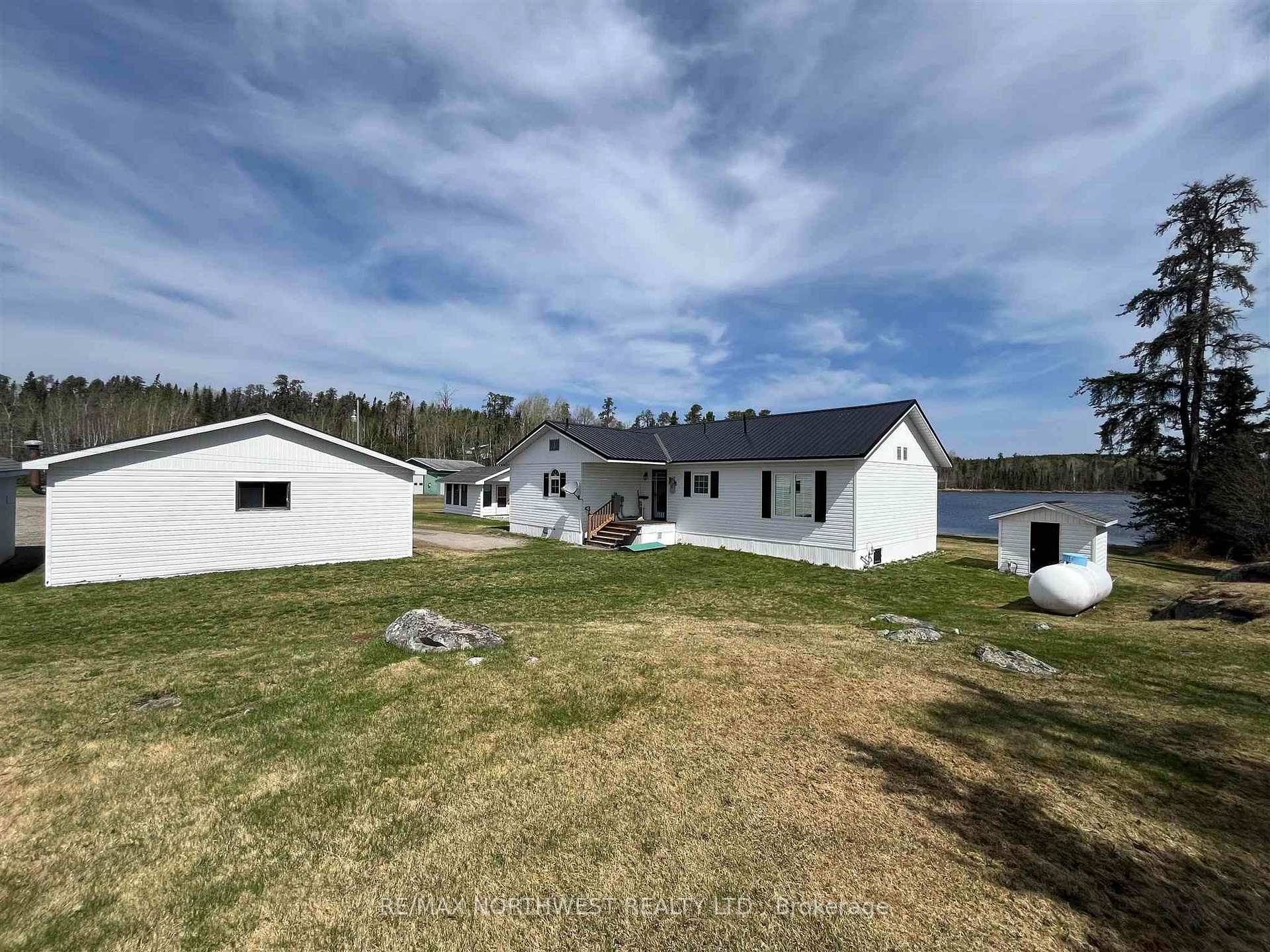 Photo 29 of 45 Hwy 623, Rainy River Remote Area — HOMEH