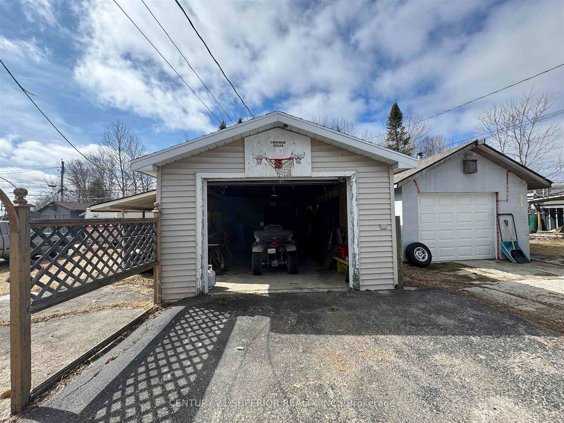 Photo 33 of 12 Redwing Ave, Manitouwadge — HOMEH