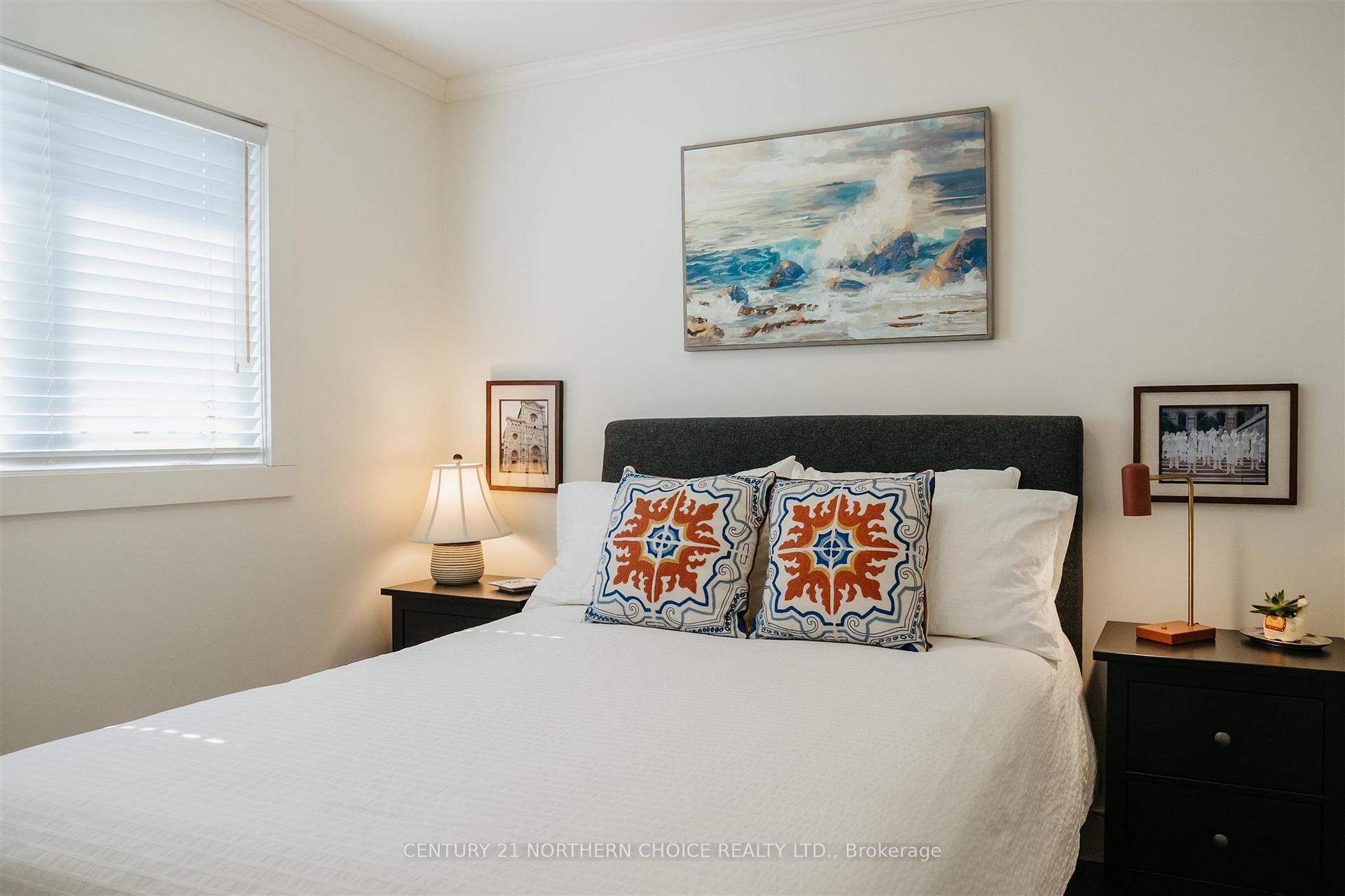 Photo 10 of 1322 Beach Road, Kenora, Keewatin — HOMEH