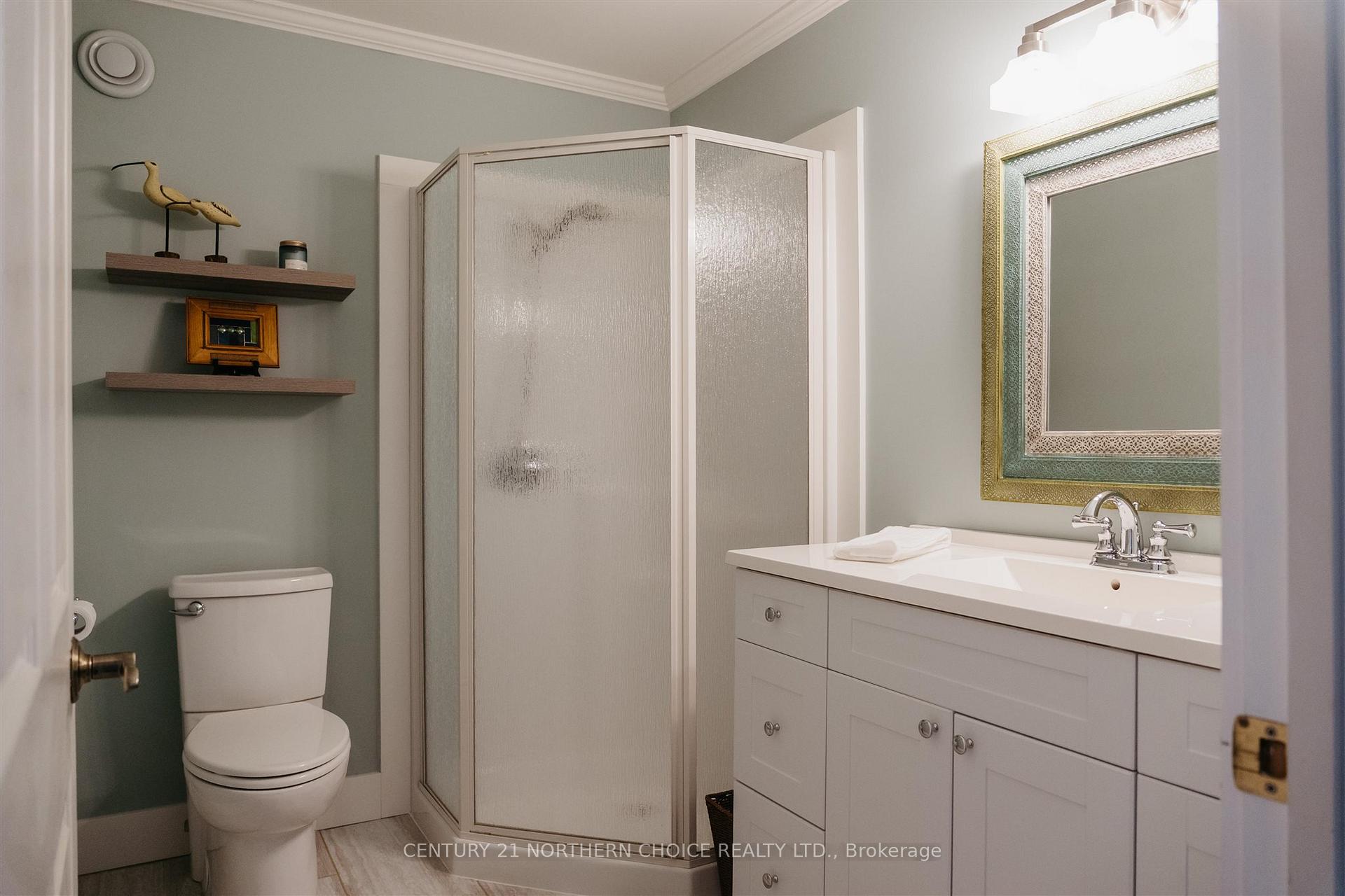 Photo 19 of 1322 Beach Road, Kenora, Keewatin — HOMEH
