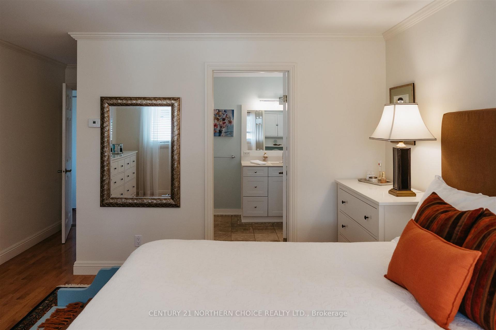 Photo 26 of 1322 Beach Road, Kenora, Keewatin — HOMEH