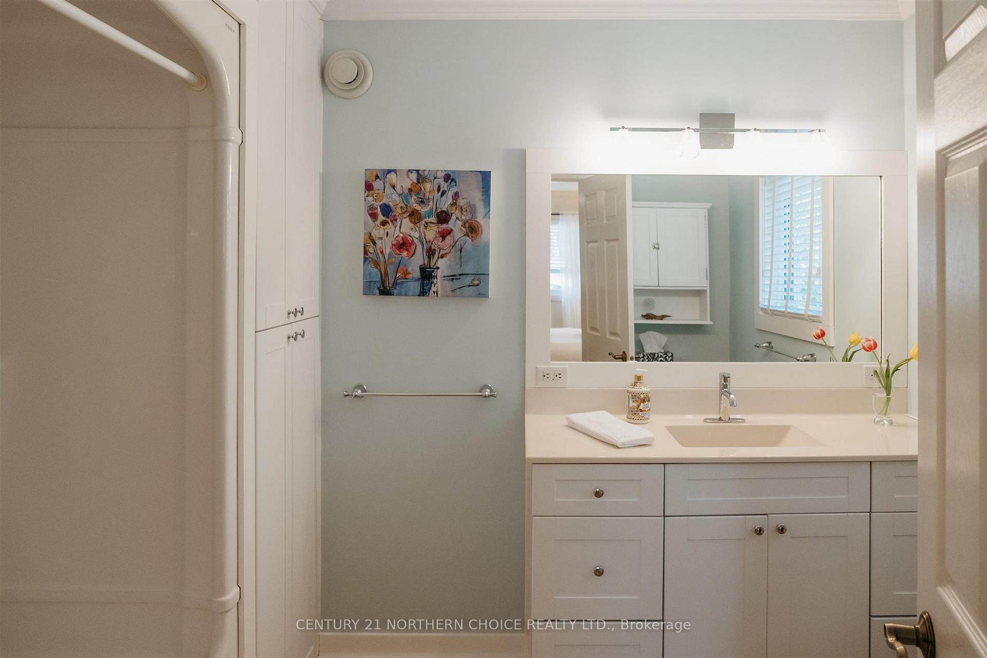 Photo 29 of 1322 Beach Road, Kenora, Keewatin — HOMEH