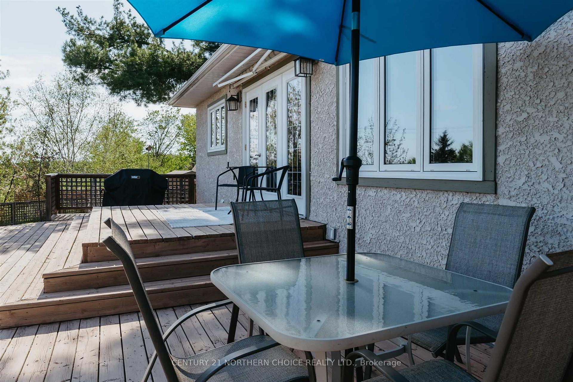 Photo 37 of 1322 Beach Road, Kenora, Keewatin — HOMEH