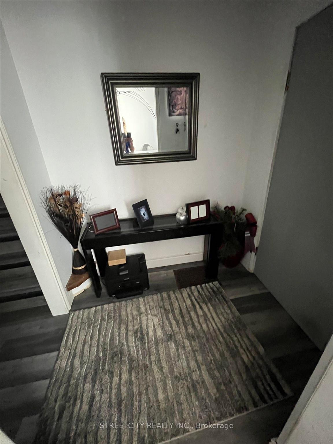 Photo 13 of 333 May Street S, Thunder Bay, Hyde Park — HOMEH