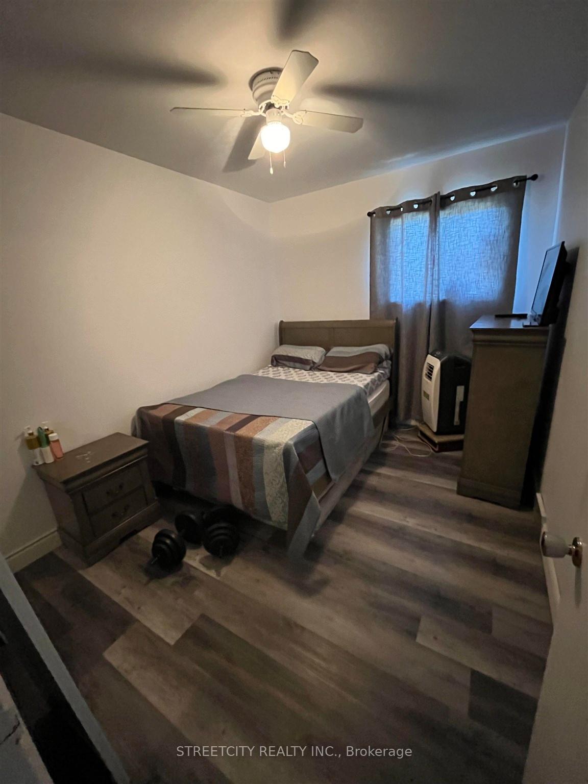 Photo 18 of 333 May Street S, Thunder Bay, Hyde Park — HOMEH