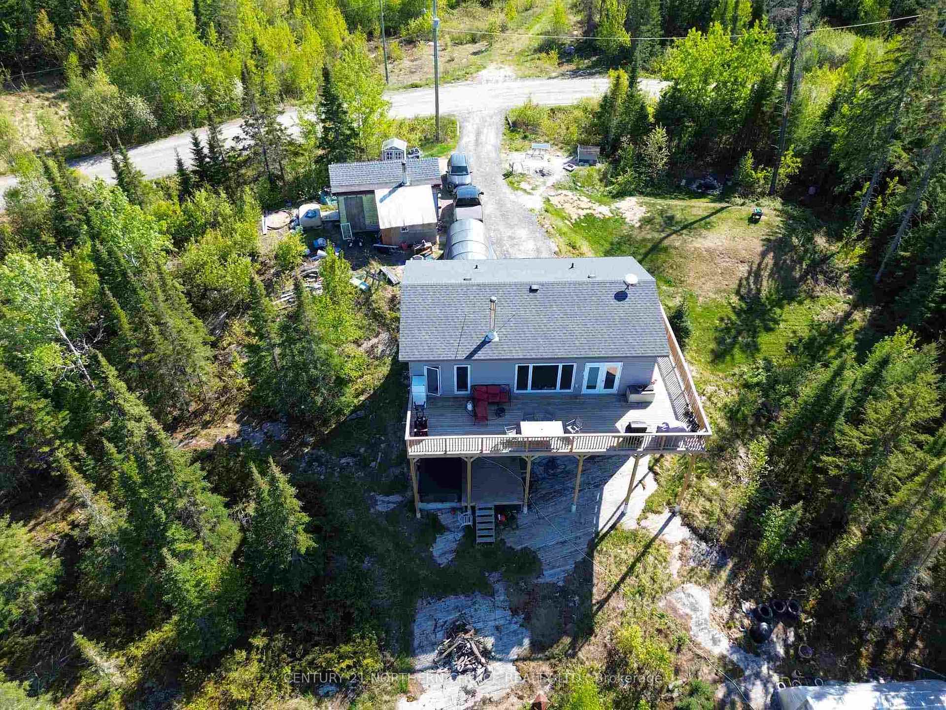 Photo 7 of 4 Lougheed Drive, Kenora, Keewatin North — HOMEH