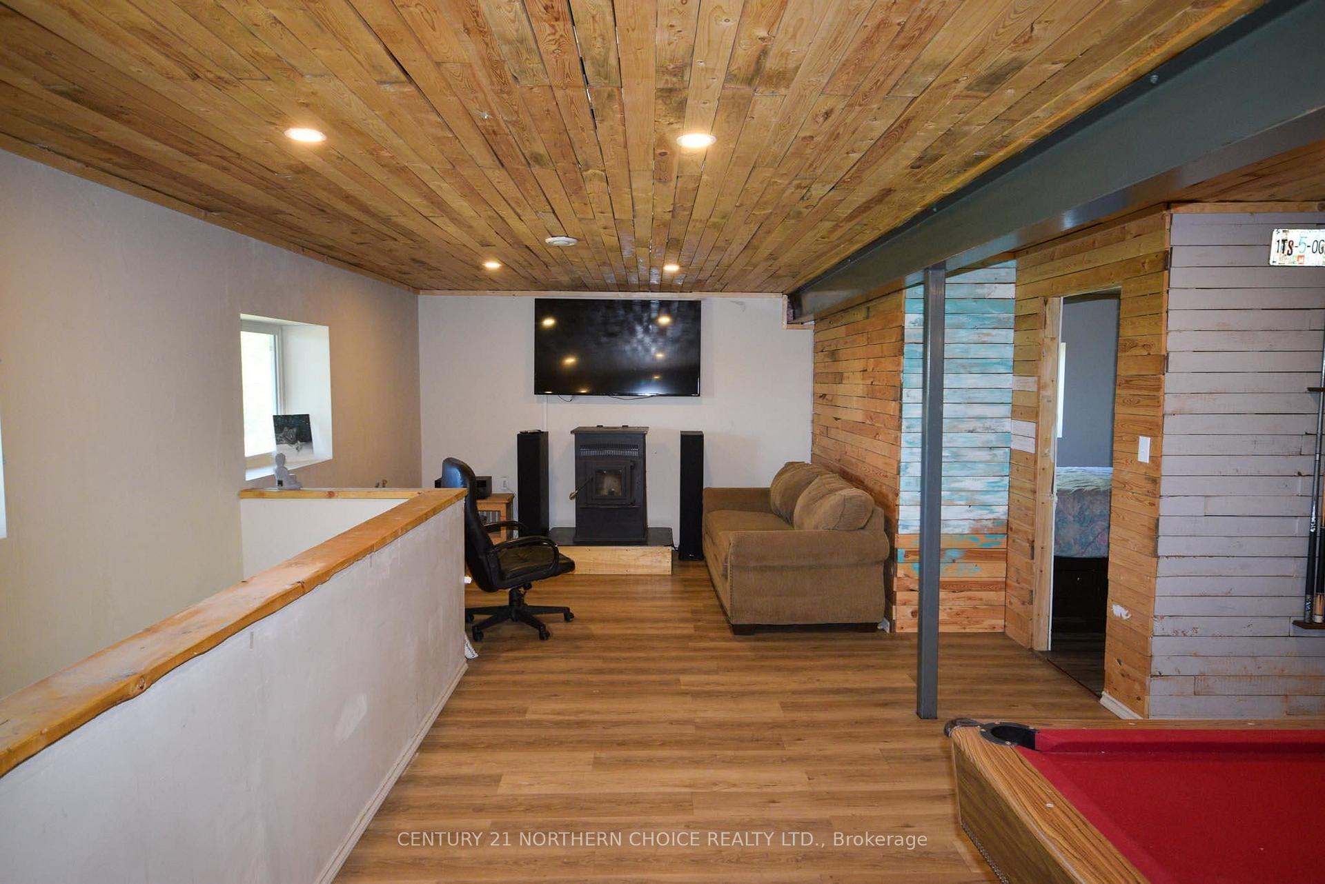 Photo 19 of 4 Lougheed Drive, Kenora, Keewatin North — HOMEH