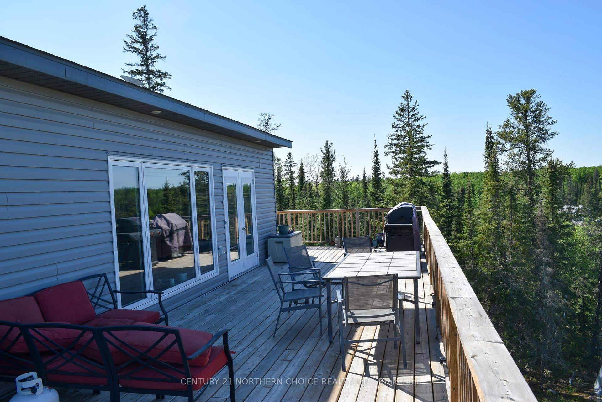 Photo 25 of 4 Lougheed Drive, Kenora, Keewatin North — HOMEH