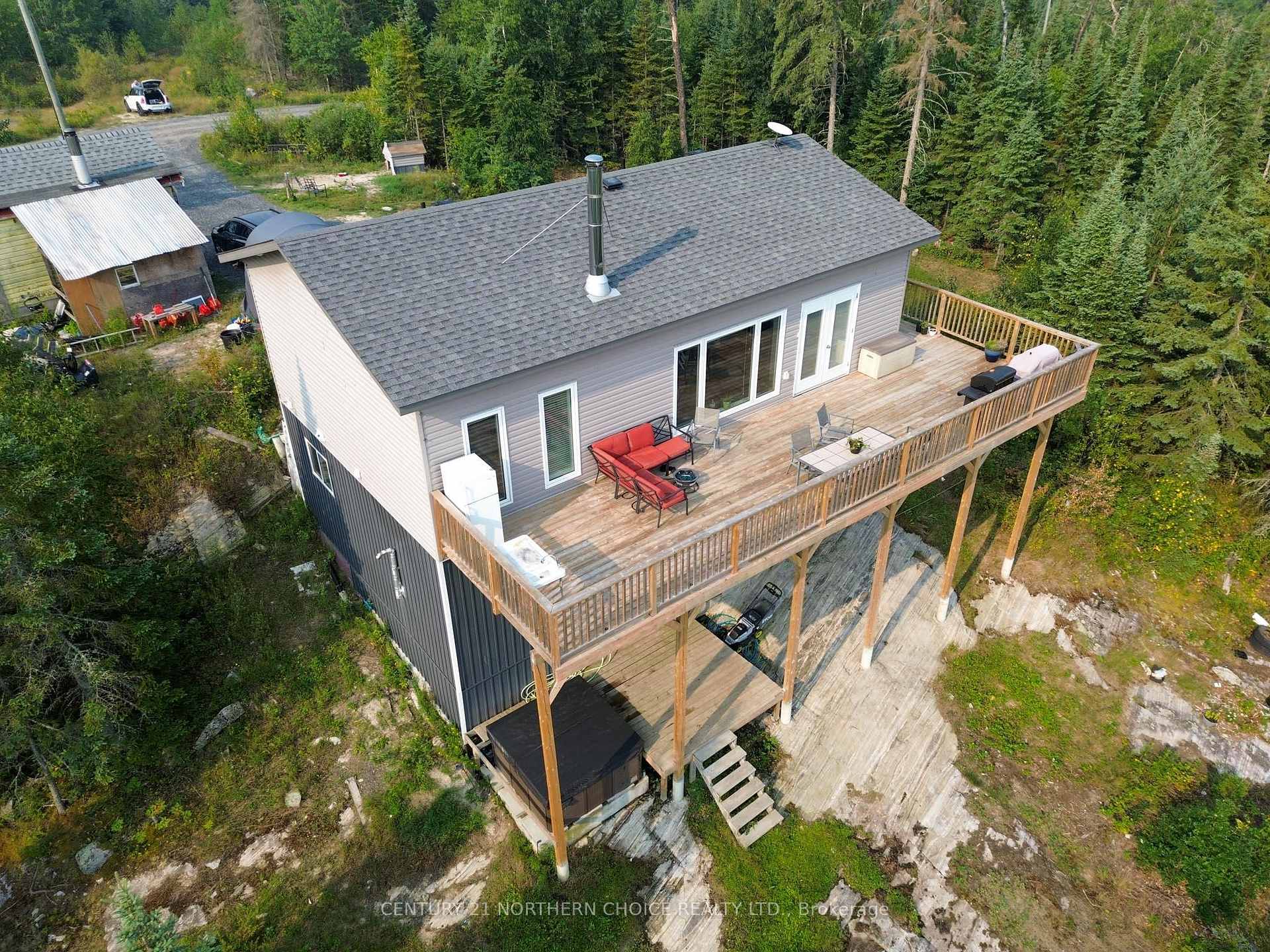 Photo 44 of 4 Lougheed Drive, Kenora, Keewatin North — HOMEH