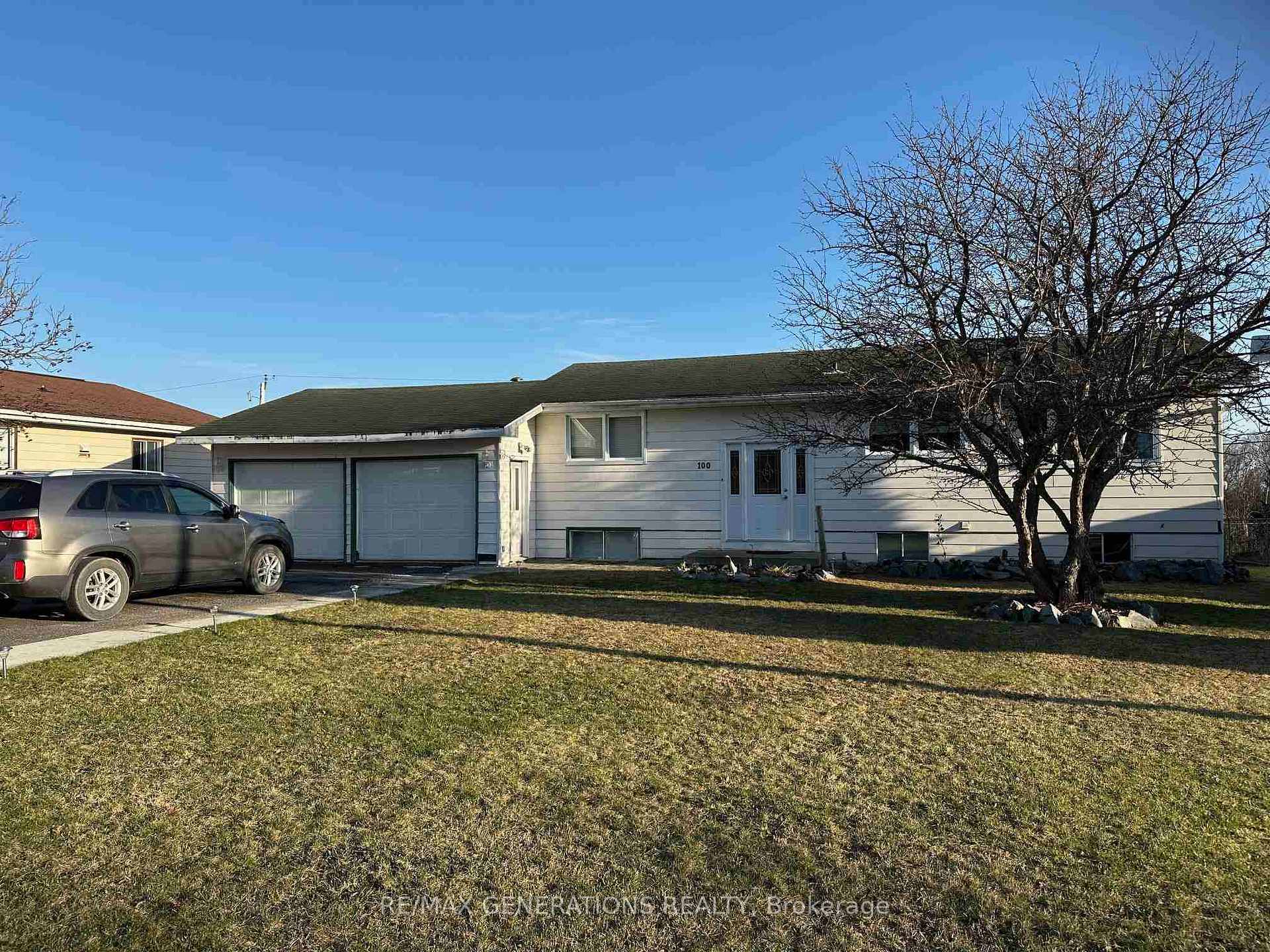 Photo 5 of 100 Lakeview Drive, Terrace Bay — HOMEH