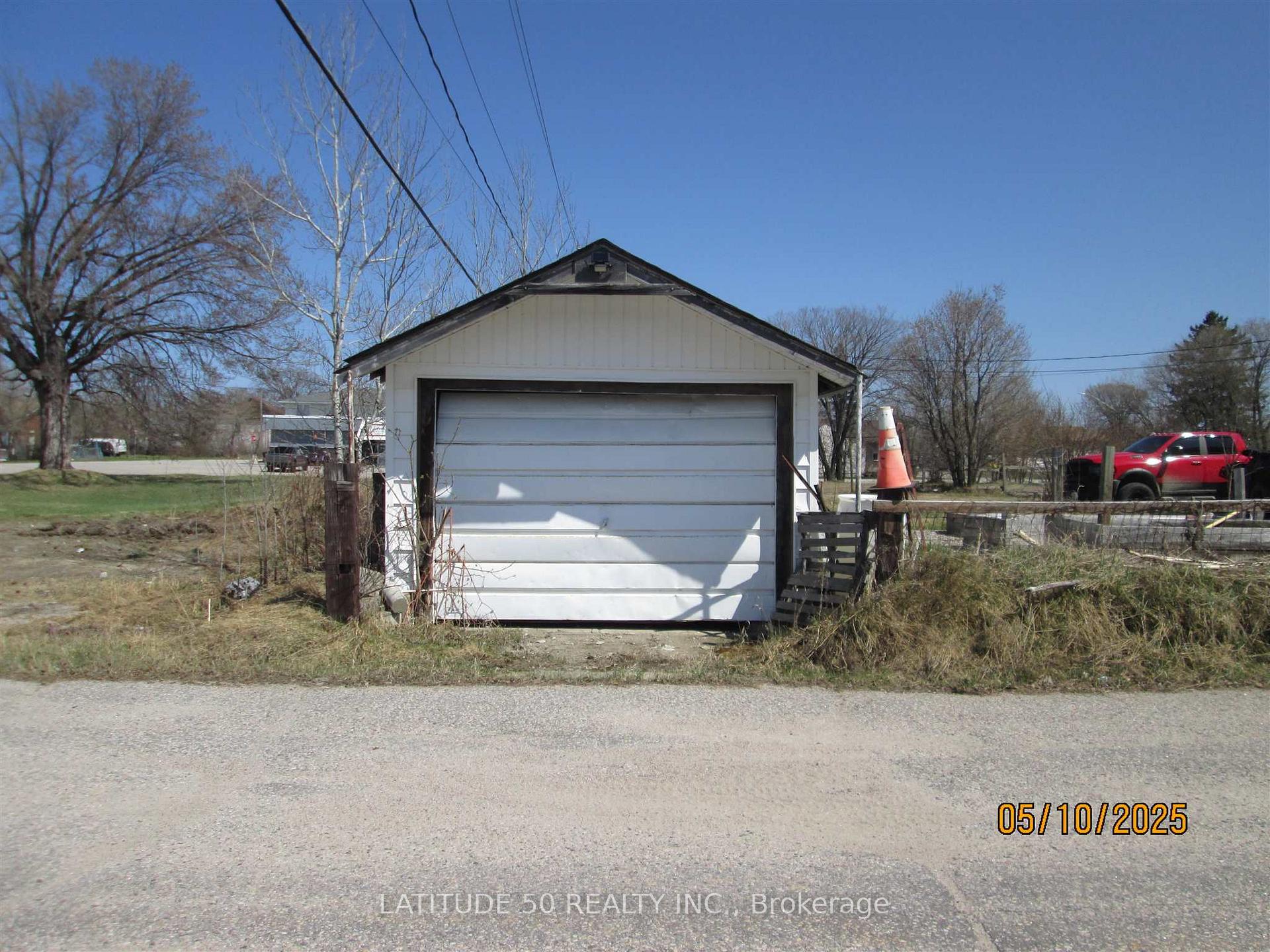 Photo 9 of 201 Garden Street, Ignace — HOMEH