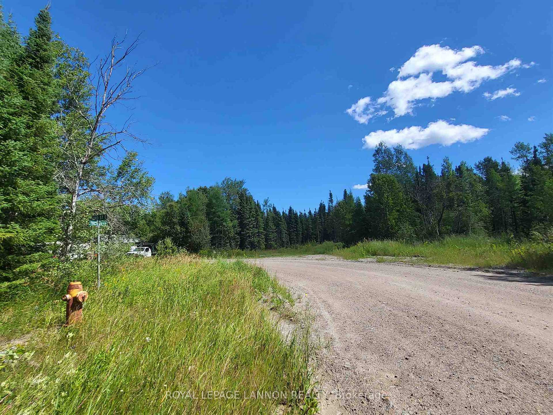 Photo 3 of 3RD Avenue, Greenstone — HOMEH