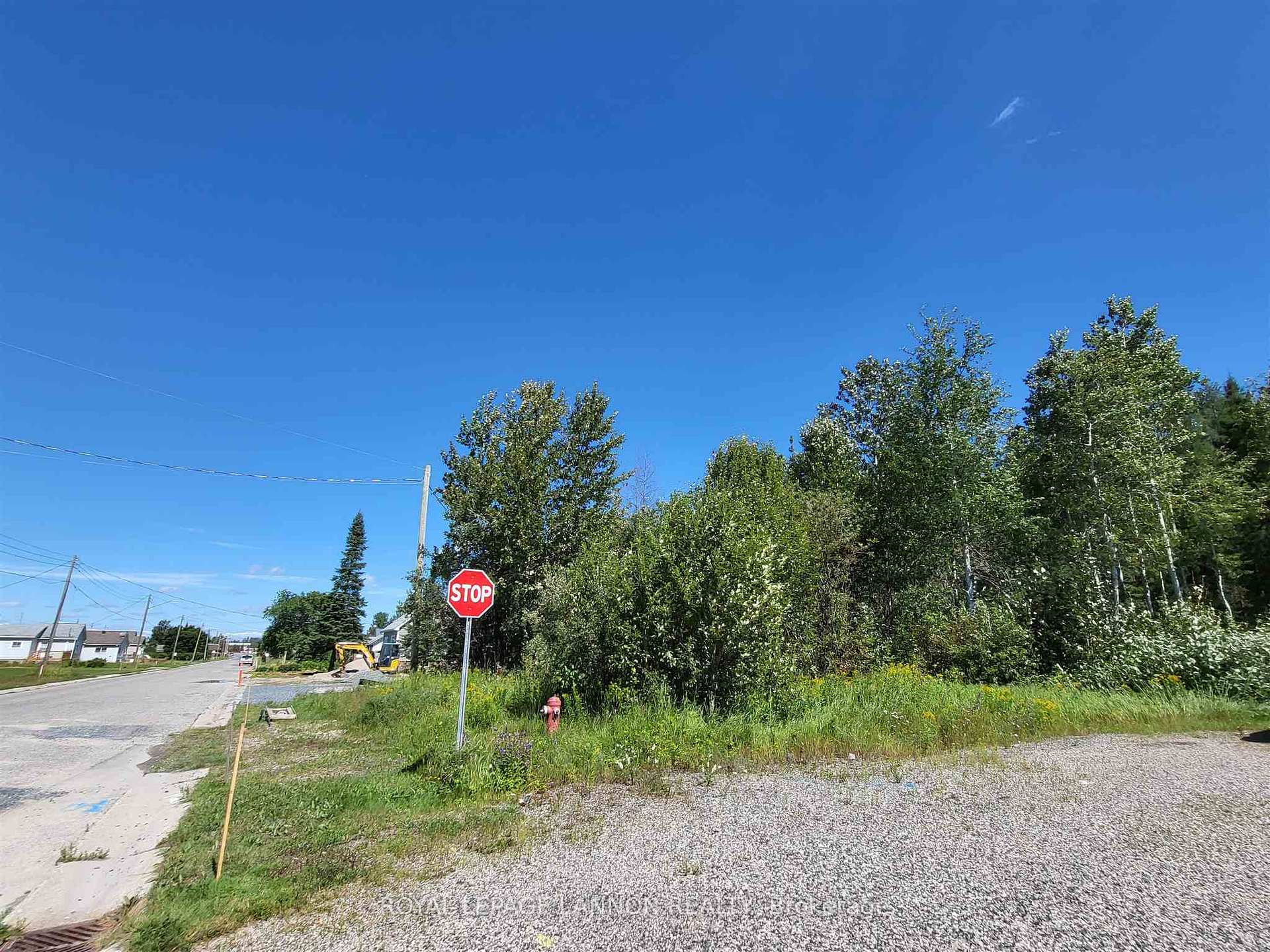 Photo 34 of 3RD Avenue, Greenstone — HOMEH