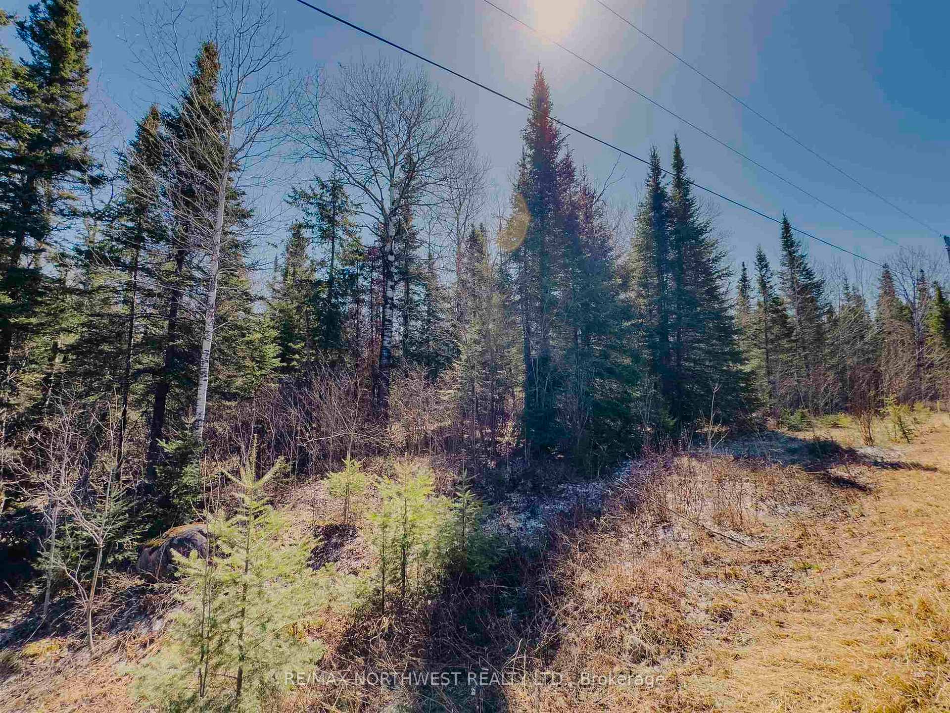 Front of Part 5 Plan 23R15112 Hilly Lake Rd