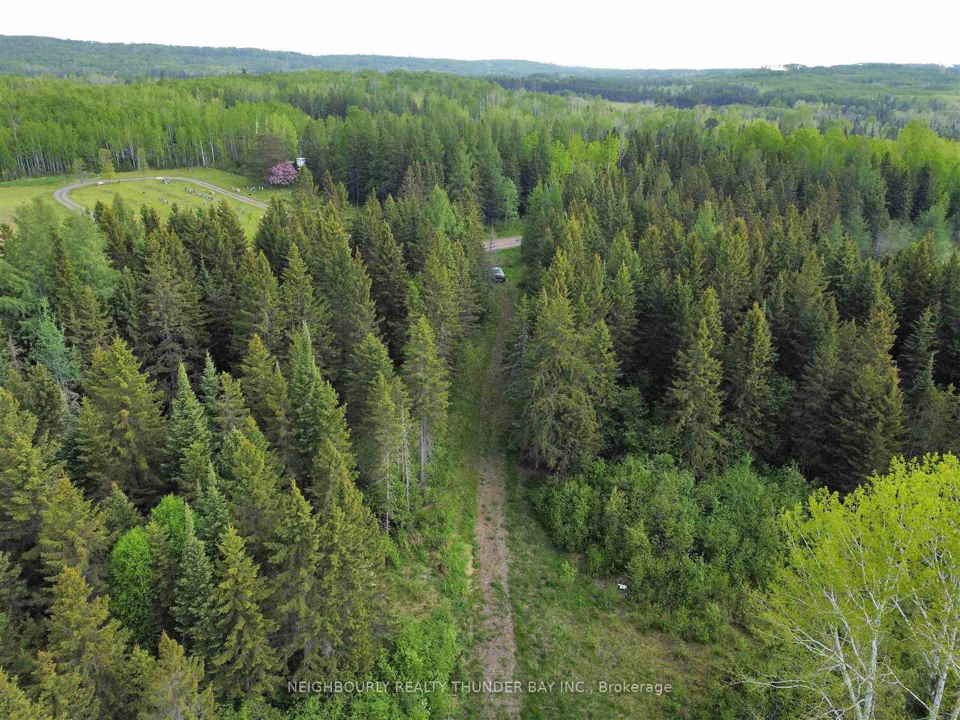 Photo 11 of 106 Cloud River Road E, Neebing, Crooks — HOMEH