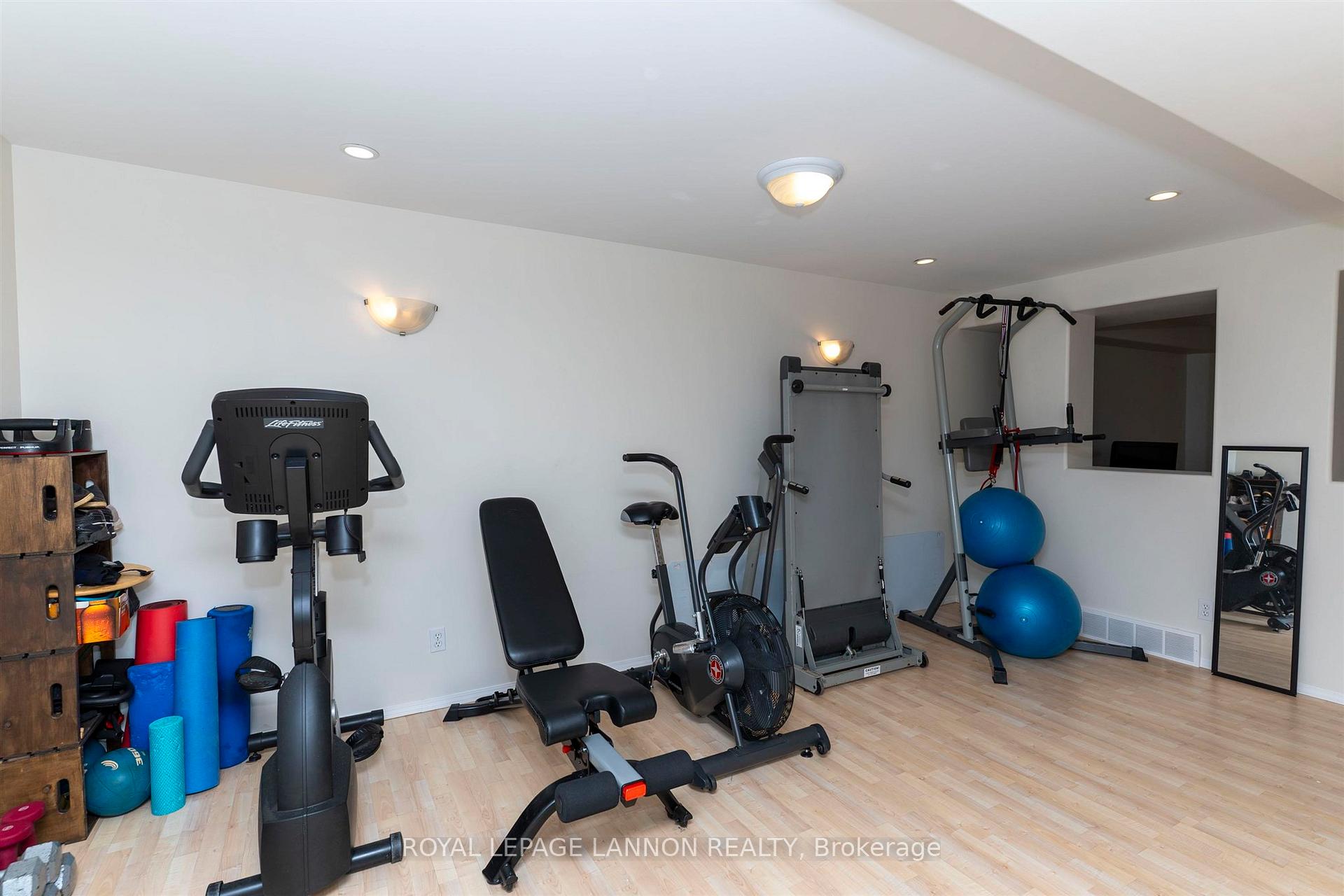 Photo 35 of 146 Iris Crescent, Thunder Bay, Dawson Heights — HOMEH
