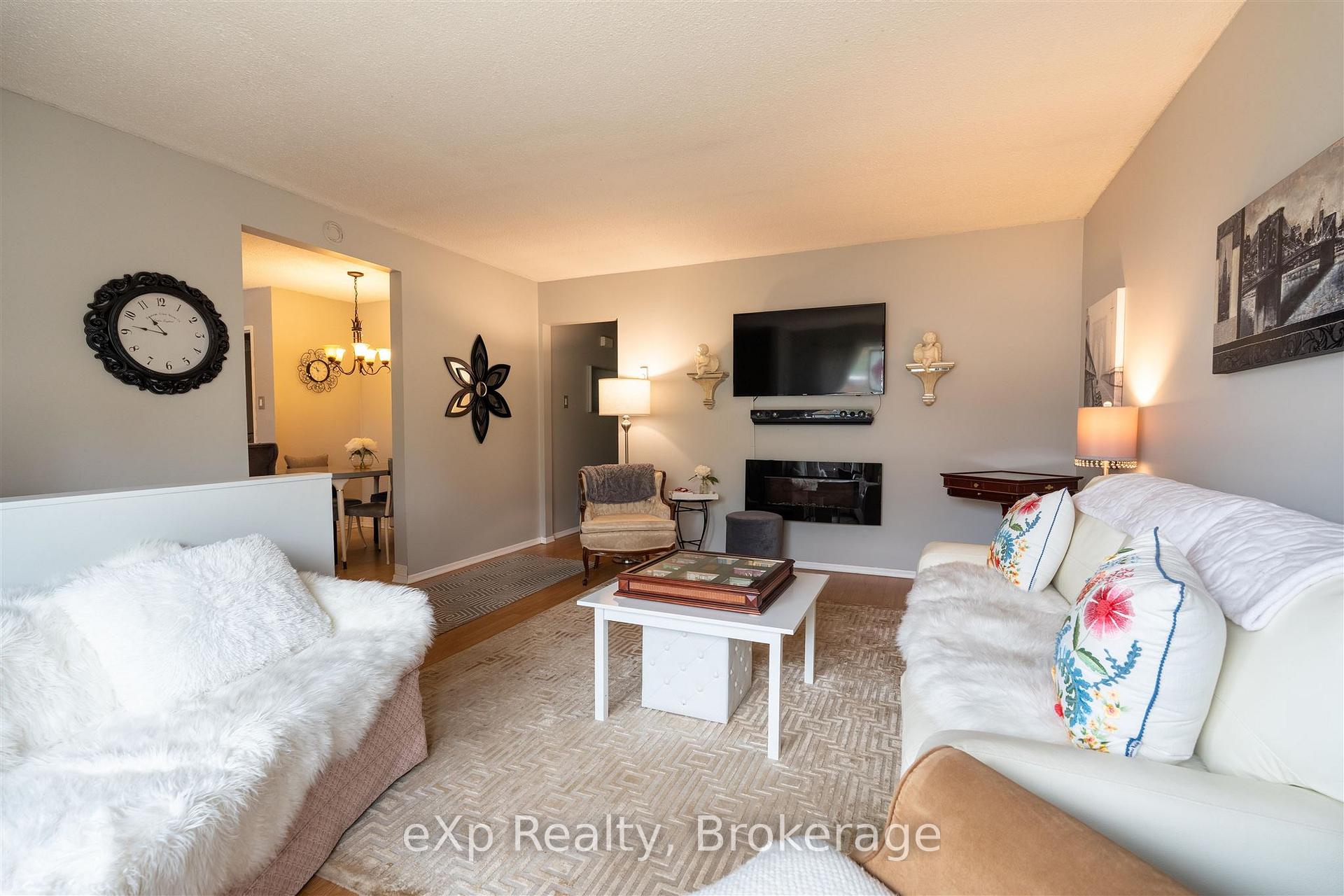 Photo 5 of 187 Brent Street, Thunder Bay, Shuniah — HOMEH