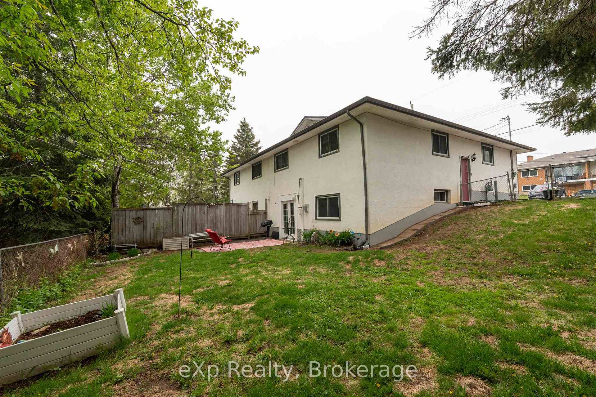 Photo 43 of 187 Brent Street, Thunder Bay, Shuniah — HOMEH