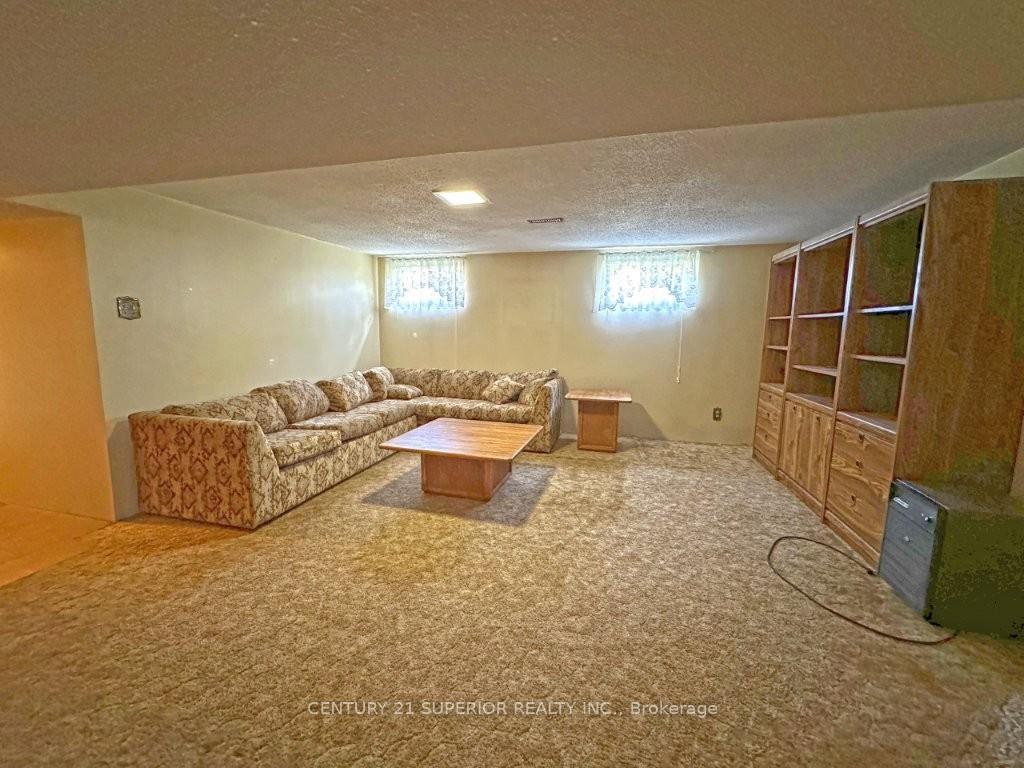 Photo 25 of 139 Gordon Street, Thunder Bay, Green Acres — HOMEH