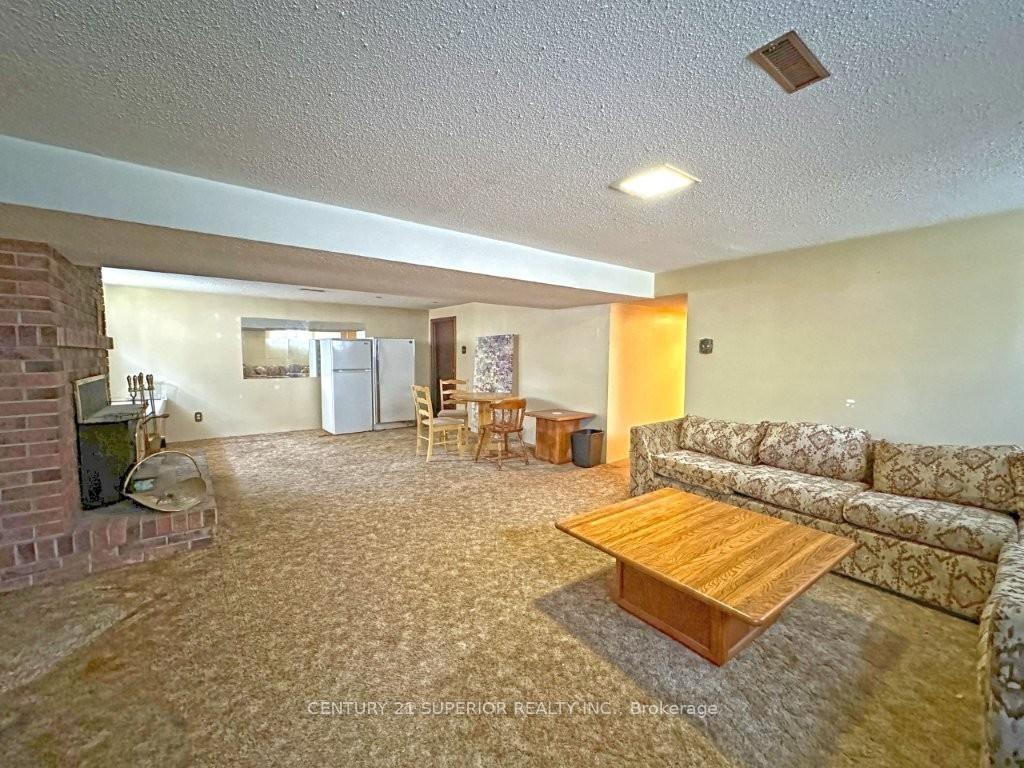 Photo 26 of 139 Gordon Street, Thunder Bay, Green Acres — HOMEH