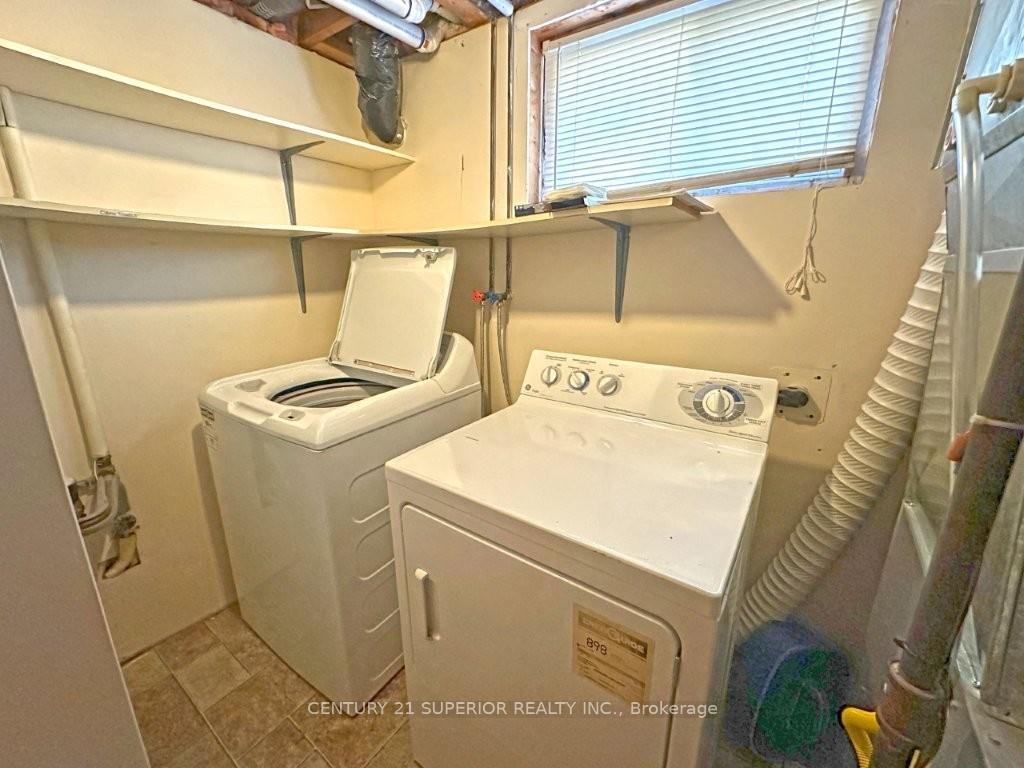 Photo 36 of 139 Gordon Street, Thunder Bay, Green Acres — HOMEH