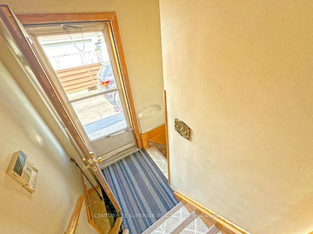 Photo 40 of 139 Gordon Street, Thunder Bay, Green Acres — HOMEH