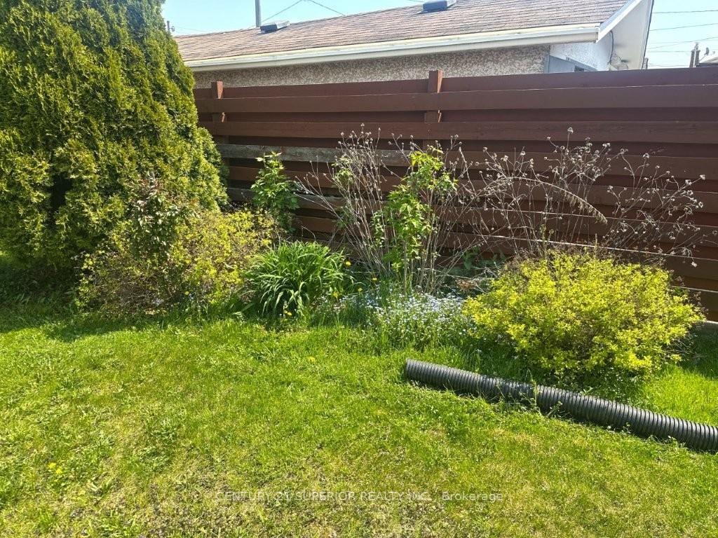 Photo 43 of 139 Gordon Street, Thunder Bay, Green Acres — HOMEH