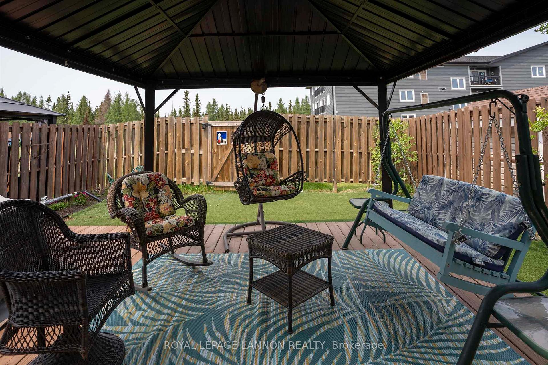 Photo 29 of 723 Weiler Boulevard, Thunder Bay, Parkdale — HOMEH