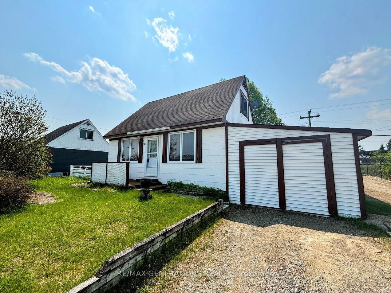 Photo 1 of 18 Ohsweken Road, Manitouwadge — HOMEH
