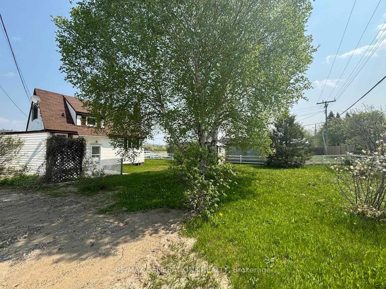 Photo 28 of 18 Ohsweken Road, Manitouwadge — HOMEH