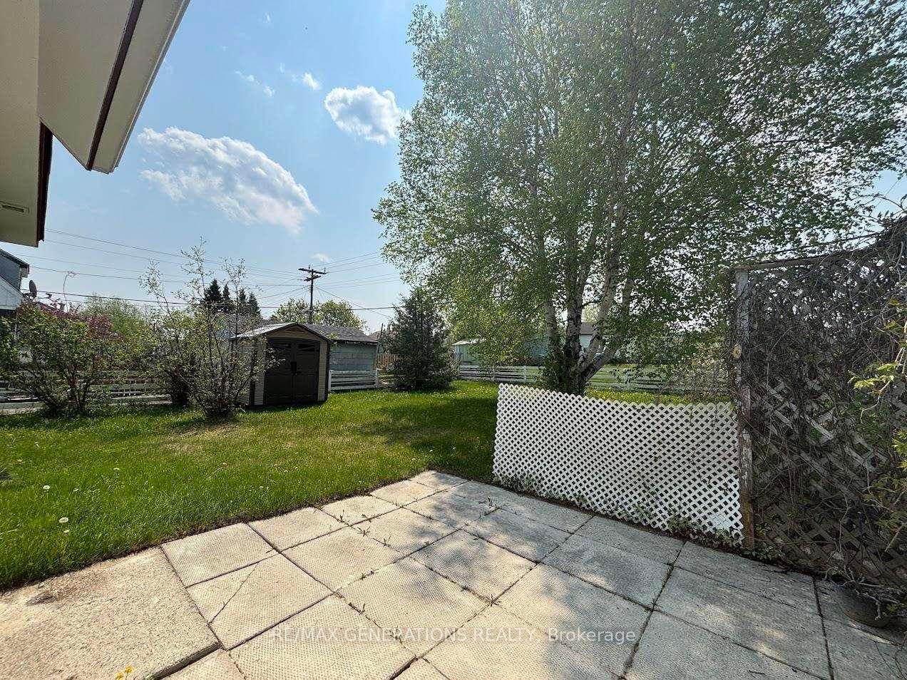 Photo 30 of 18 Ohsweken Road, Manitouwadge — HOMEH