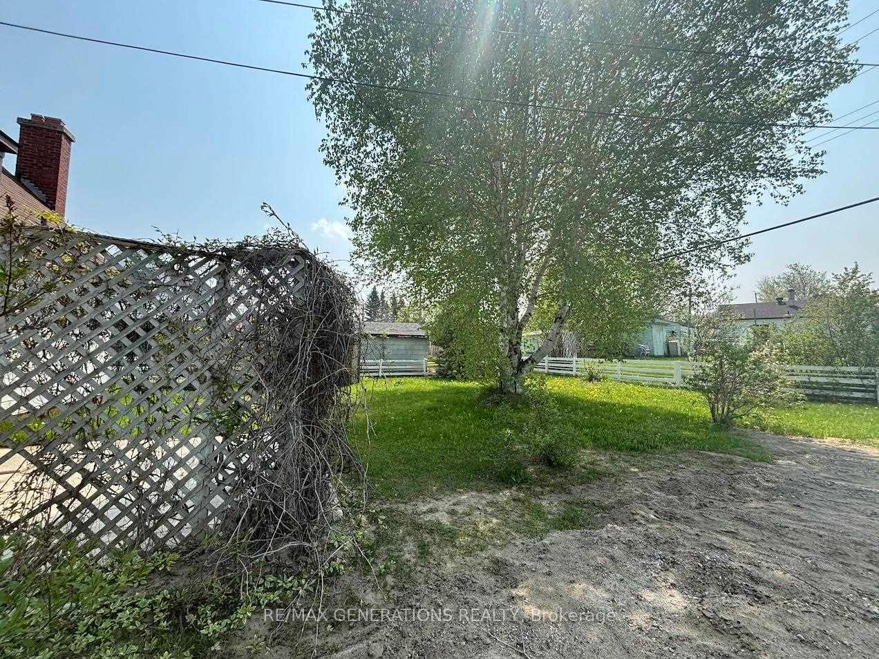 Photo 33 of 18 Ohsweken Road, Manitouwadge — HOMEH