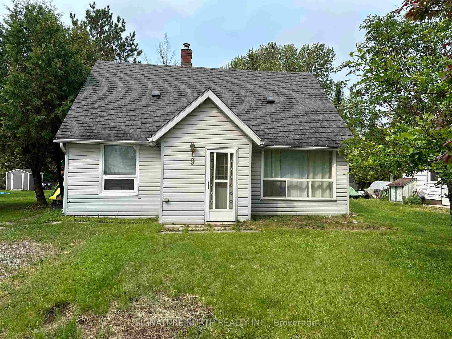 Photo 1 of 9 Spring Avenue, Atikokan — HOMEH