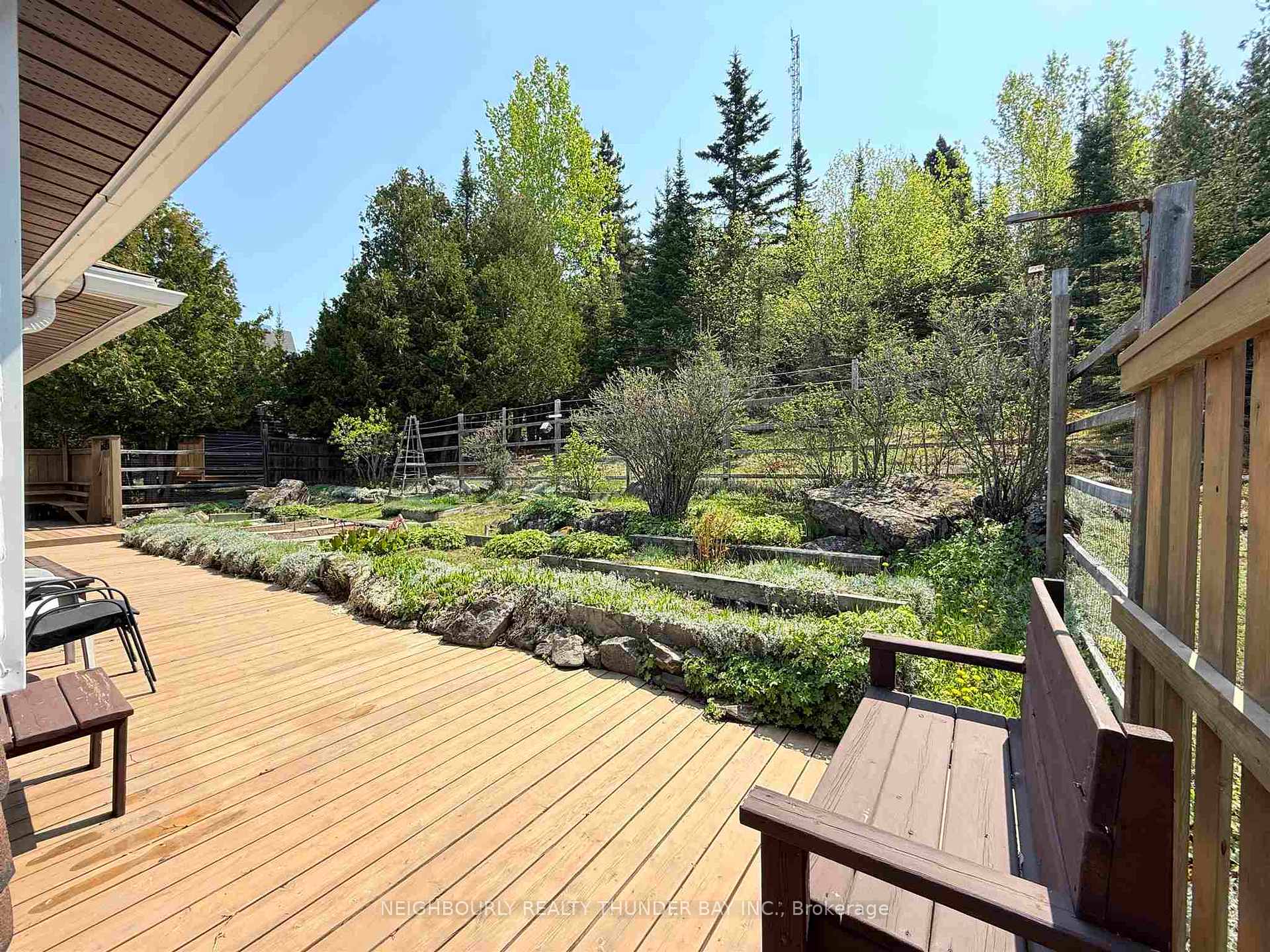 Photo 10 of 419 400 Road, Thunder Bay Remote Area — HOMEH