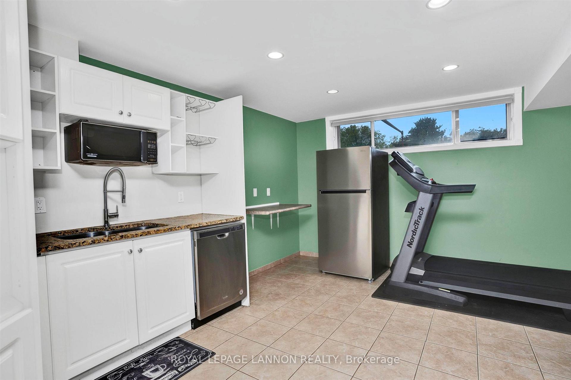 Photo 30 of 2028 Arthur Street E, Thunder Bay, Green Acres — HOMEH