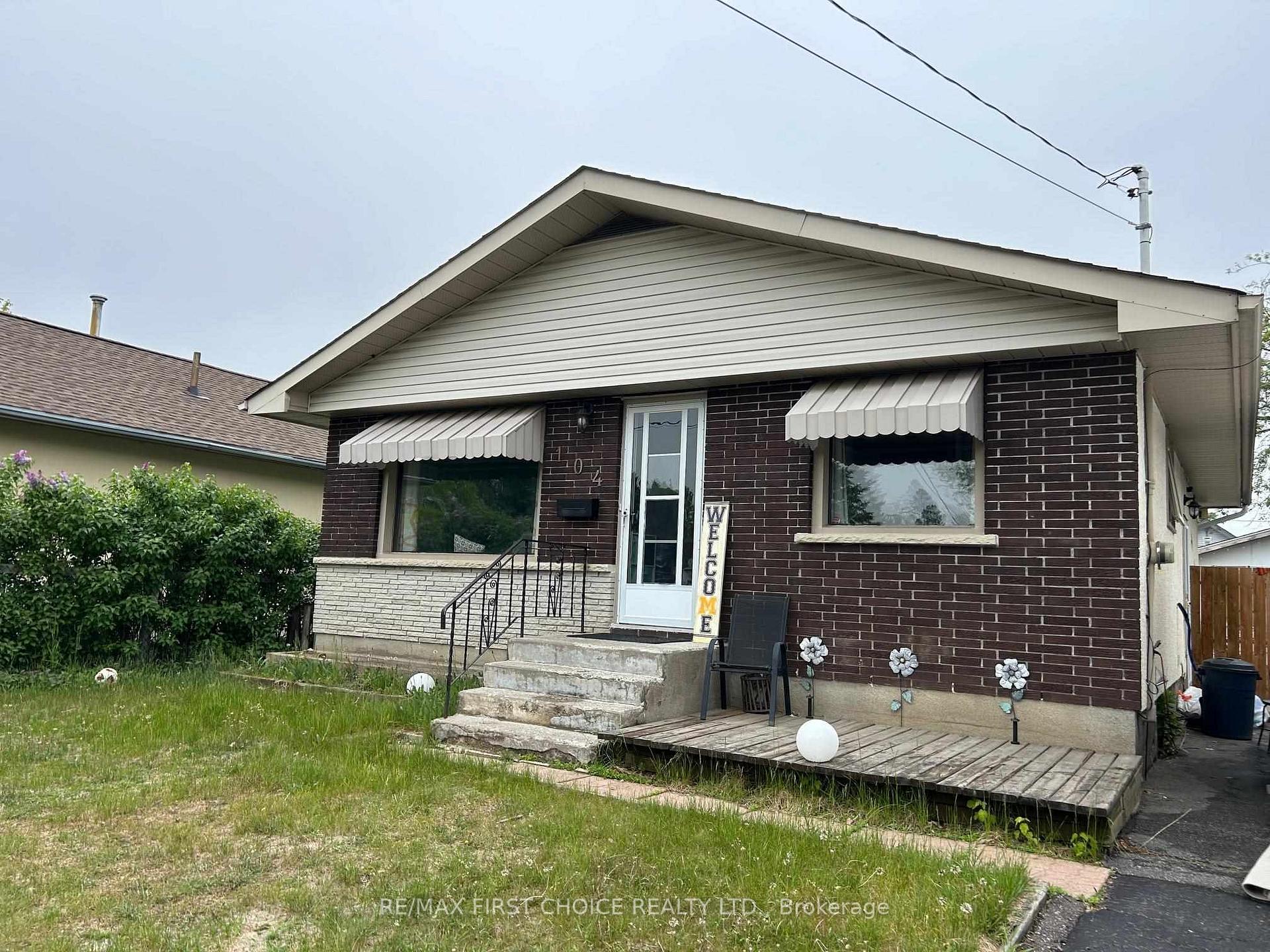 Photo 1 of 104 Penfold Street, Thunder Bay, Shuniah — HOMEH