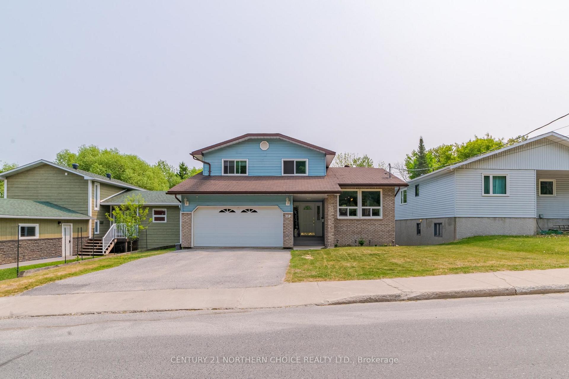 Photo 1 of 519 Eighth Avenue S, Kenora, Lakeside — HOMEH