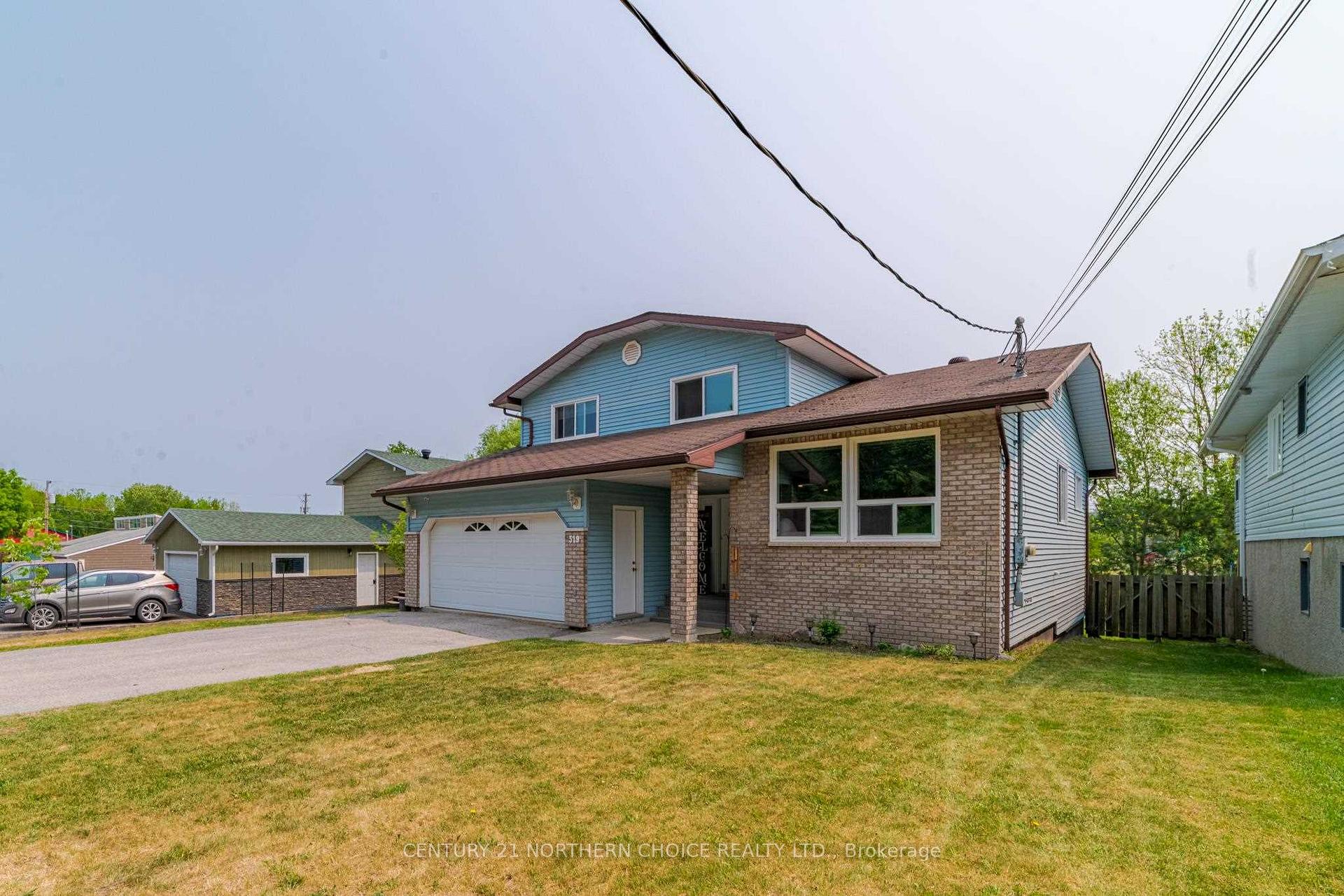 Photo 27 of 519 Eighth Avenue S, Kenora, Lakeside — HOMEH