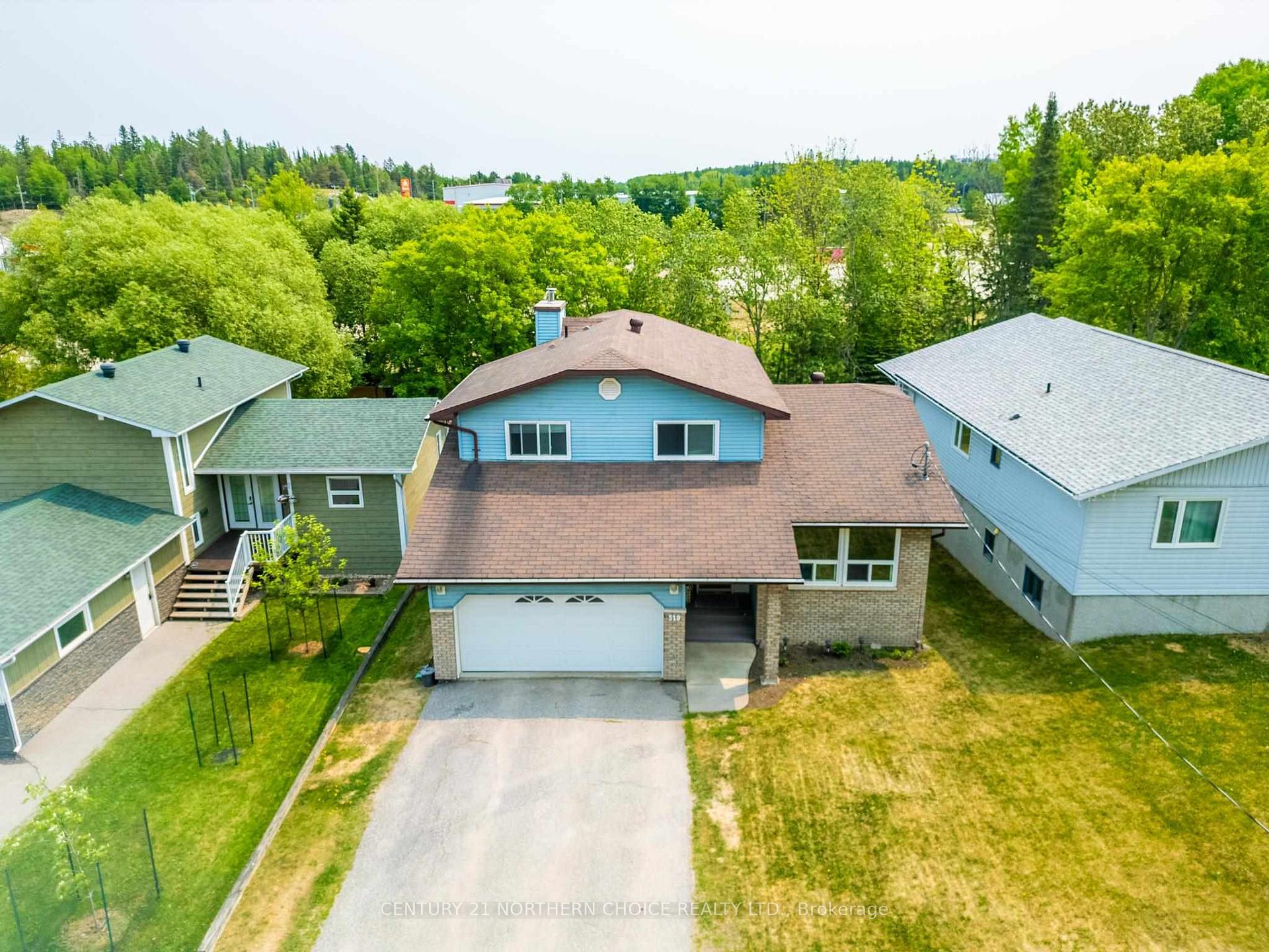 Photo 47 of 519 Eighth Avenue S, Kenora, Lakeside — HOMEH