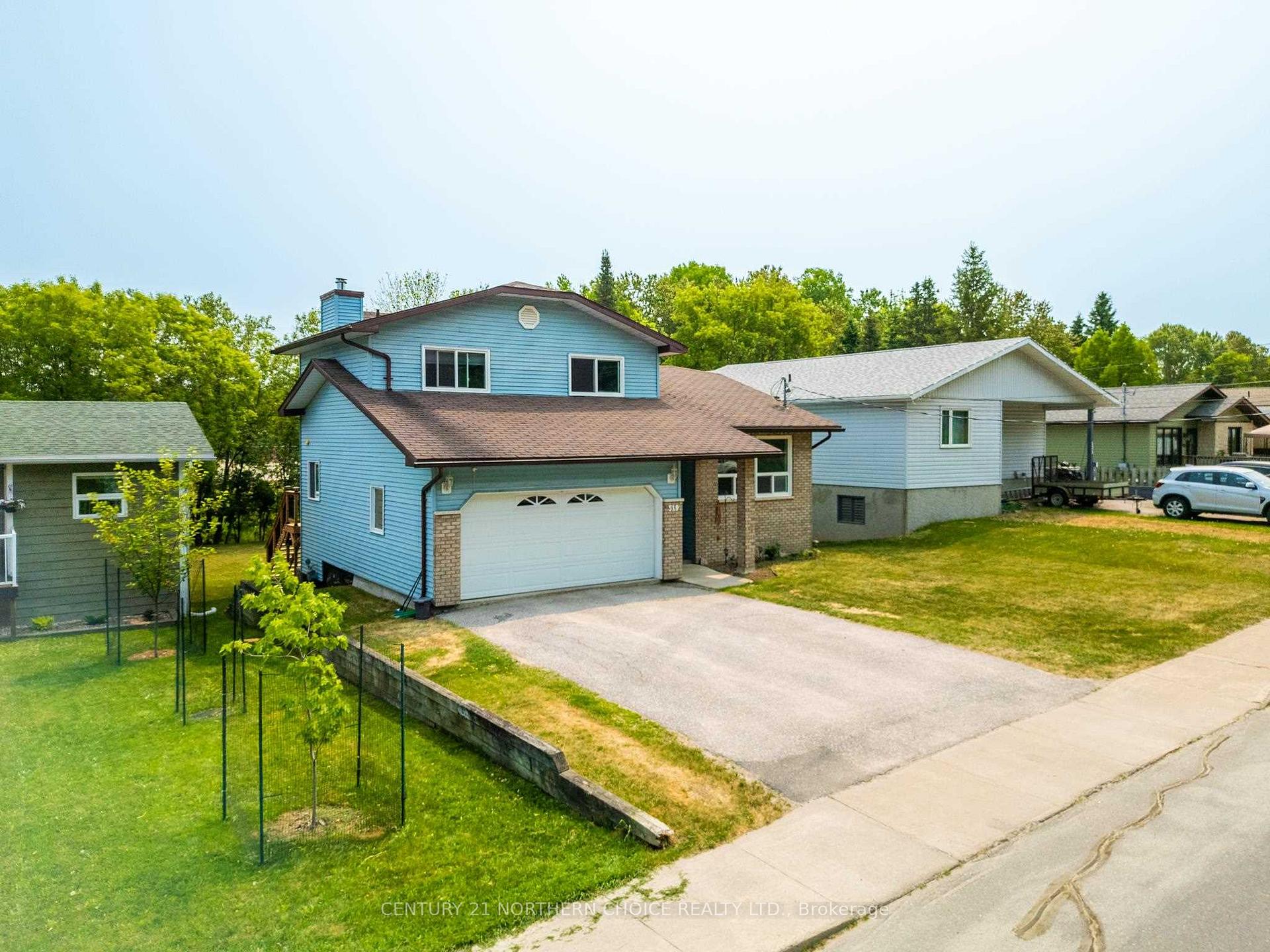 Photo 50 of 519 Eighth Avenue S, Kenora, Lakeside — HOMEH