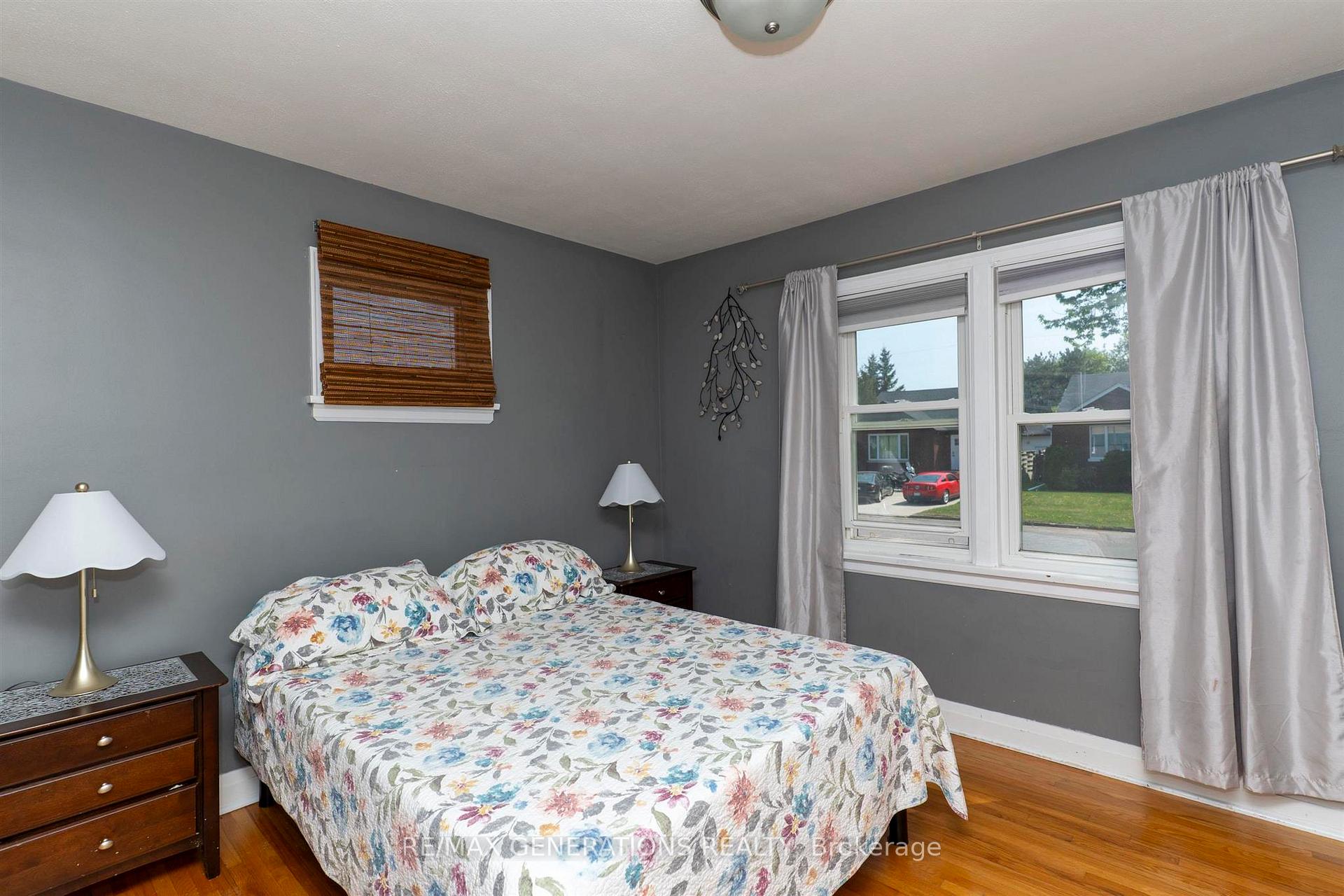 Photo 12 of 531 Hyde Park Avenue, Thunder Bay, Hyde Park — HOMEH