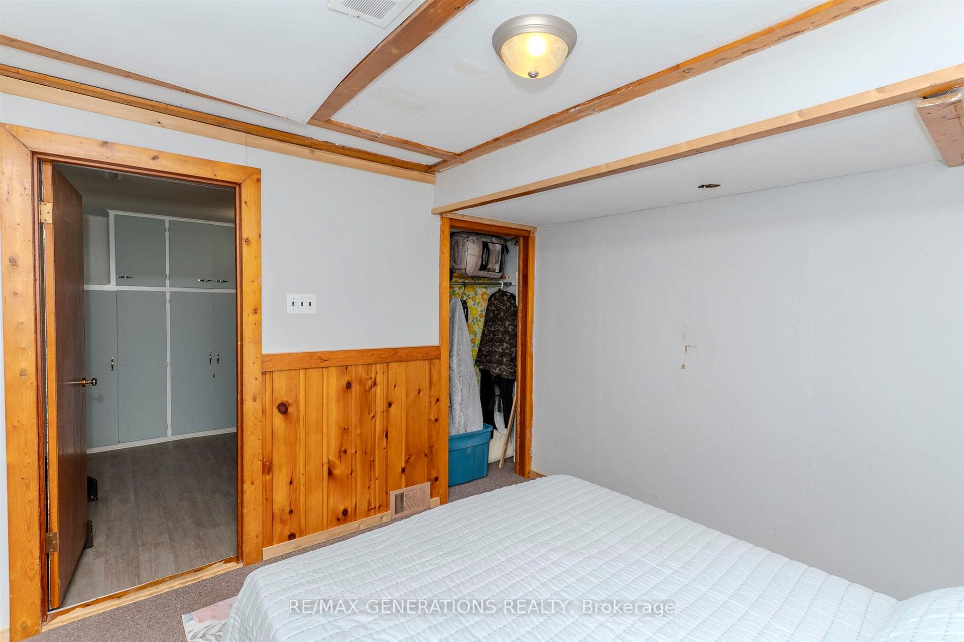 Photo 20 of 531 Hyde Park Avenue, Thunder Bay, Hyde Park — HOMEH