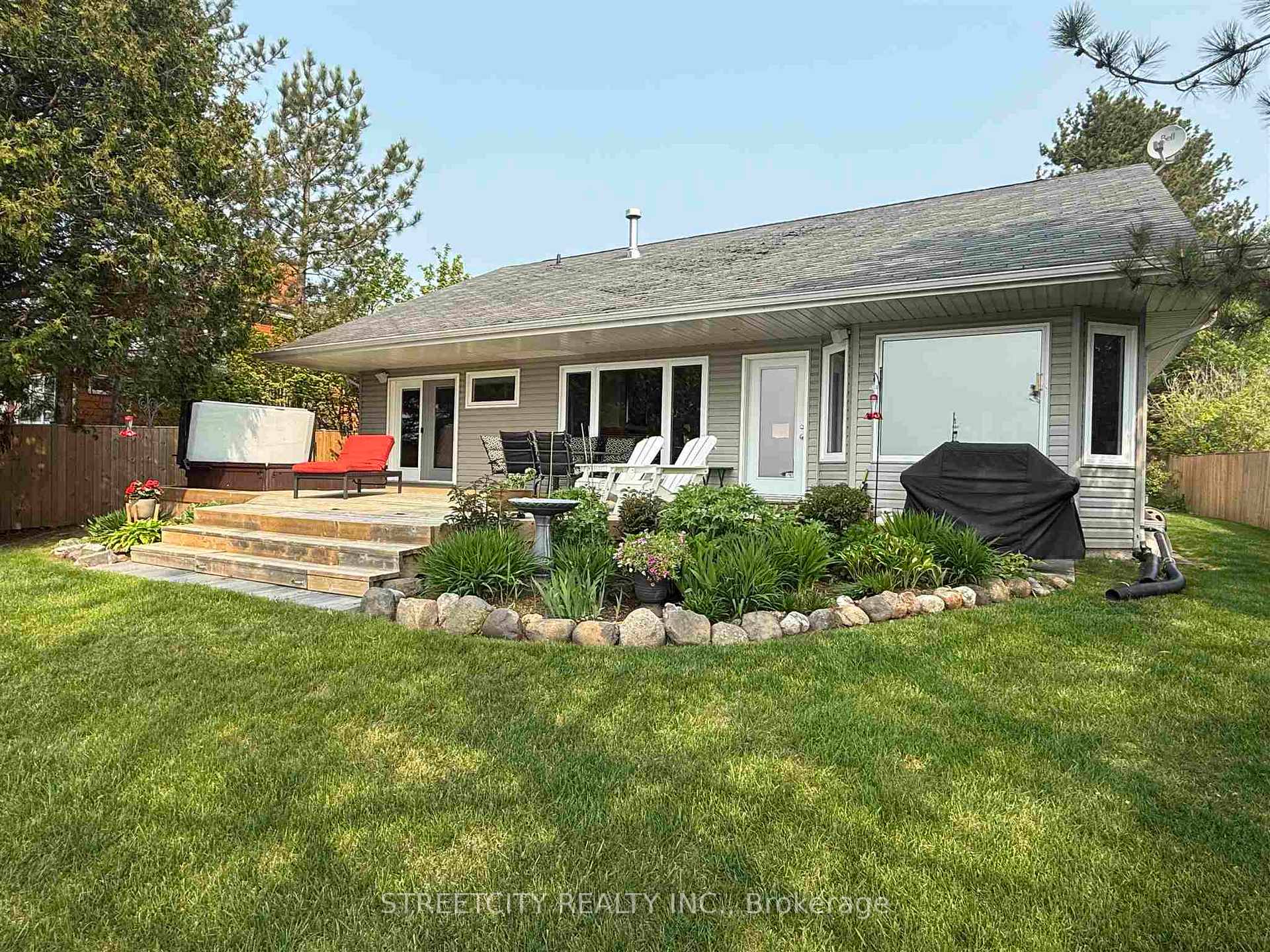 Photo 1 of 1329 Silver Beach Drive, Shuniah — HOMEH