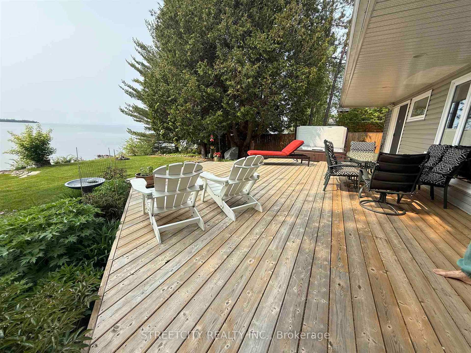 Photo 6 of 1329 Silver Beach Drive, Shuniah — HOMEH