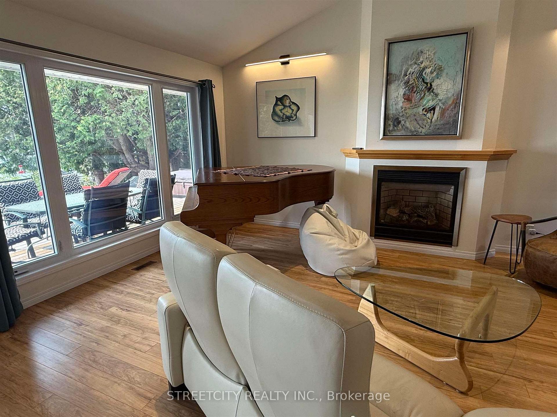 Photo 14 of 1329 Silver Beach Drive, Shuniah — HOMEH