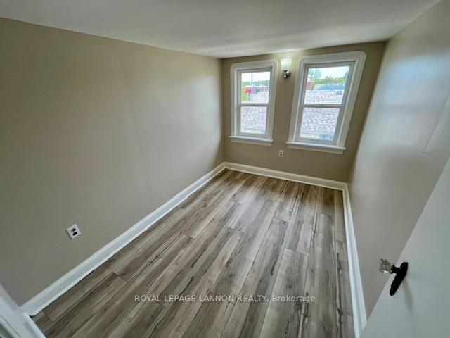 Photo 17 of 630 Winnipeg Avenue, Thunder Bay, Court / Cumberland — HOMEH