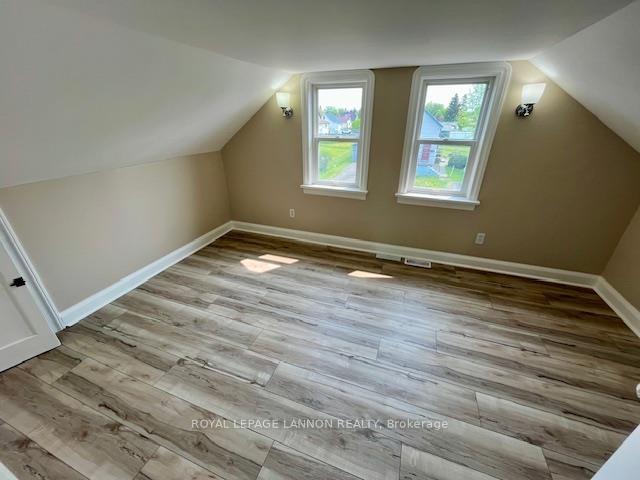 Photo 19 of 630 Winnipeg Avenue, Thunder Bay, Court / Cumberland — HOMEH